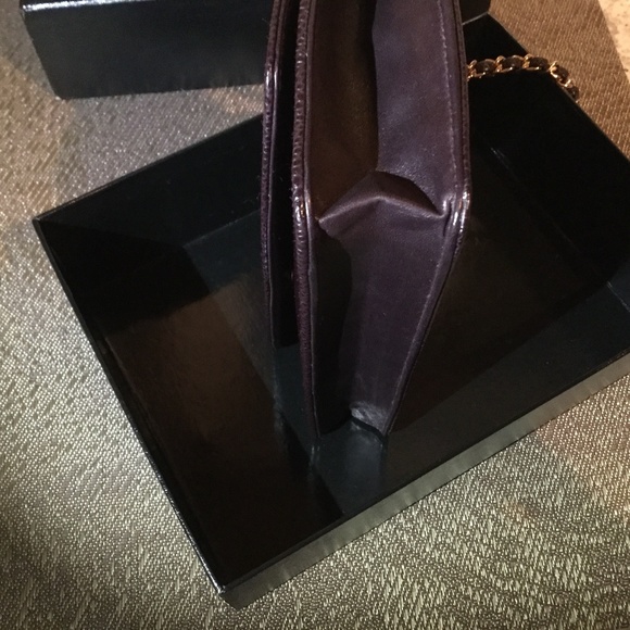 SOLD - Chanel Timeless Wallet on Chain - Authentic - Picture 6 of 8